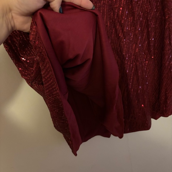 🪩 PLUS Sequin Skirt 🪩 - Picture 4 of 6